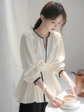 2025 New Spring Unique Super-Looking Temperament Blouse High-End Feeling Small Fragrant Style White Denswear Shirt Woman HZ1208