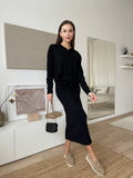 New Knitted Suit For Women's Knitted Yarn For The Autumn/Winter 2025 Soft Open-Fork Sweater Plus T-Shirt With Half-Body Skirt HZ1208