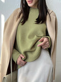 2025 Autumn And Winter New Hot Round-Neck Sweater Women's Card With Loose Knitting Top HZ1208